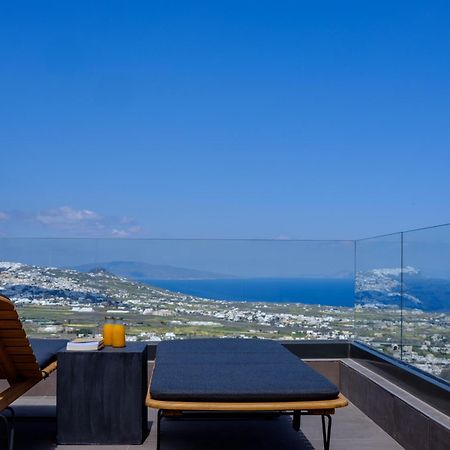 Apikia Santorini Hotel Pyrgos Kallistis ภายนอก รูปภาพ