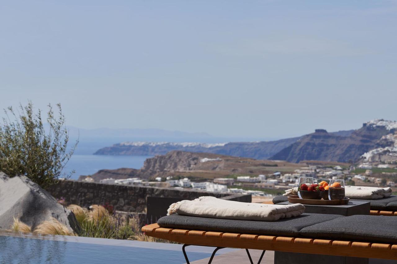 Apikia Santorini Hotel Pyrgos Kallistis ภายนอก รูปภาพ