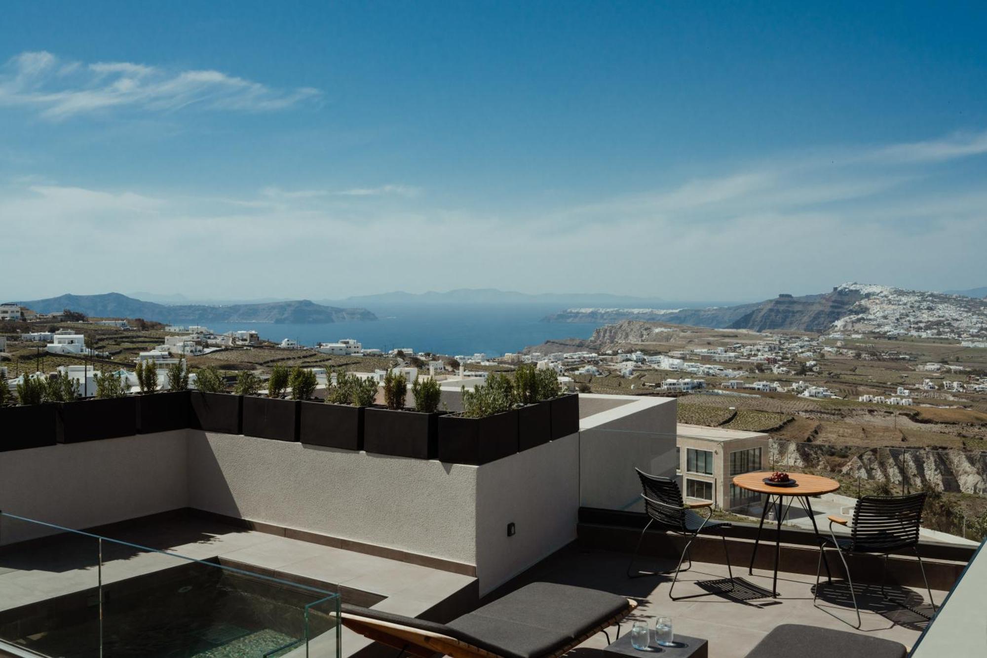 Apikia Santorini Hotel Pyrgos Kallistis ภายนอก รูปภาพ